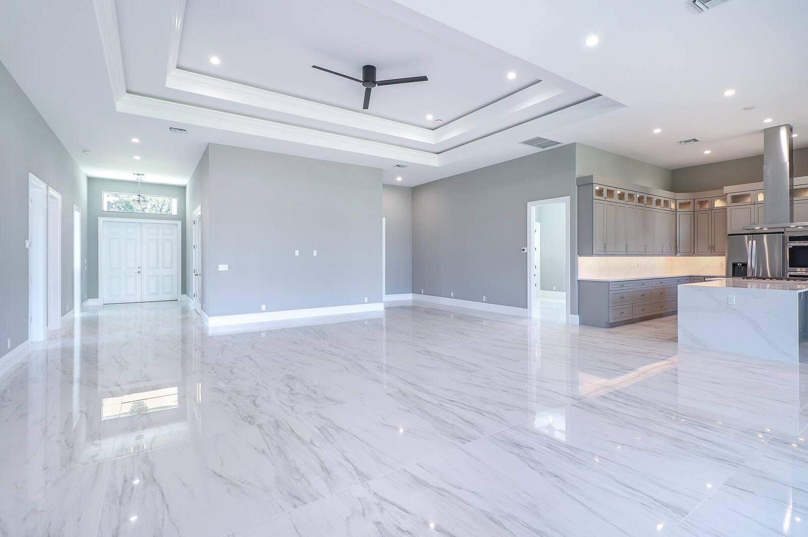 7595 155th Place N, Palm Beach Gardens, FL 33418 08-Great Room