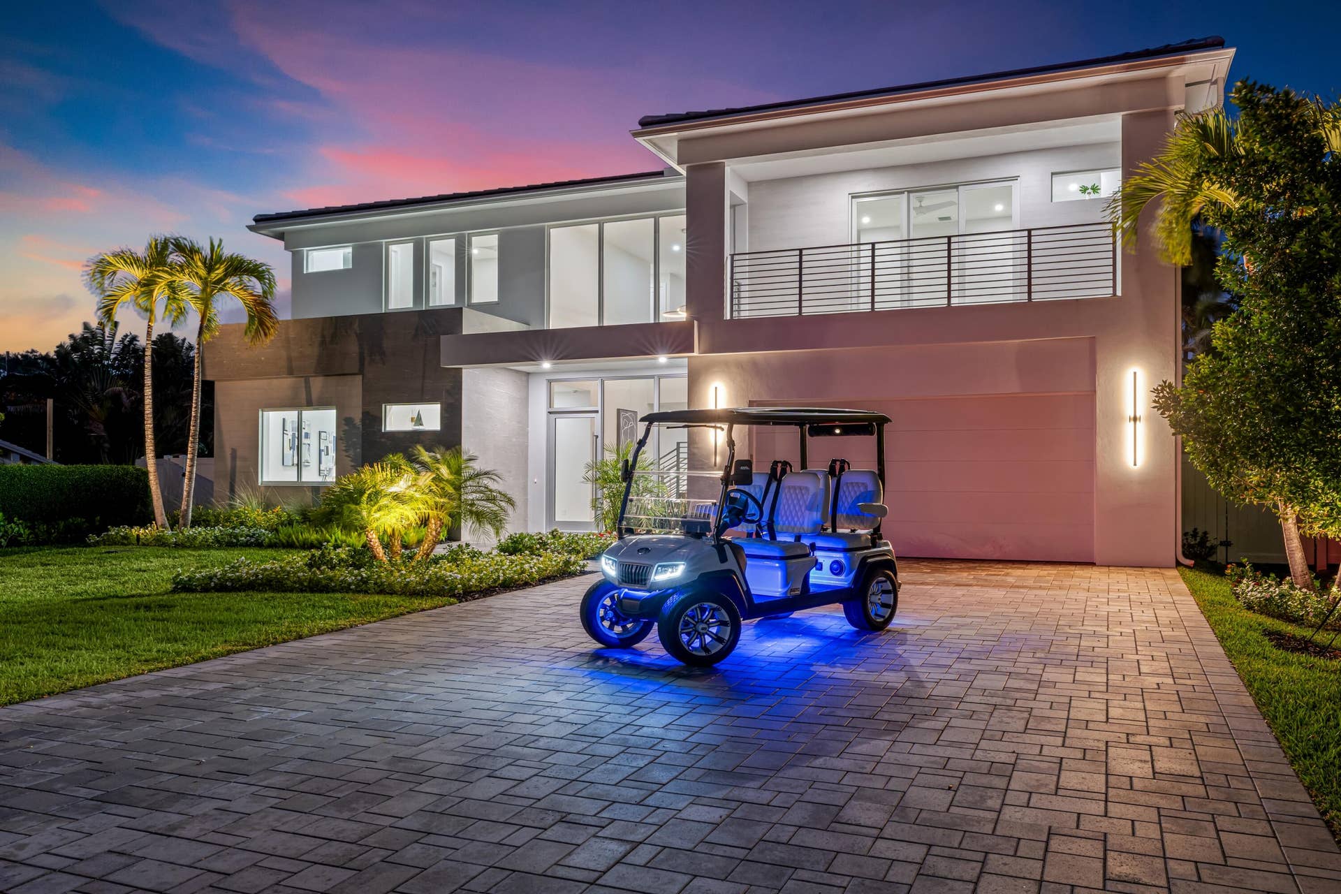 417 Lake Drive, Delray Beach, FL 33444 mls_FRONT_SUNSET_DETAIL_DT_RT
