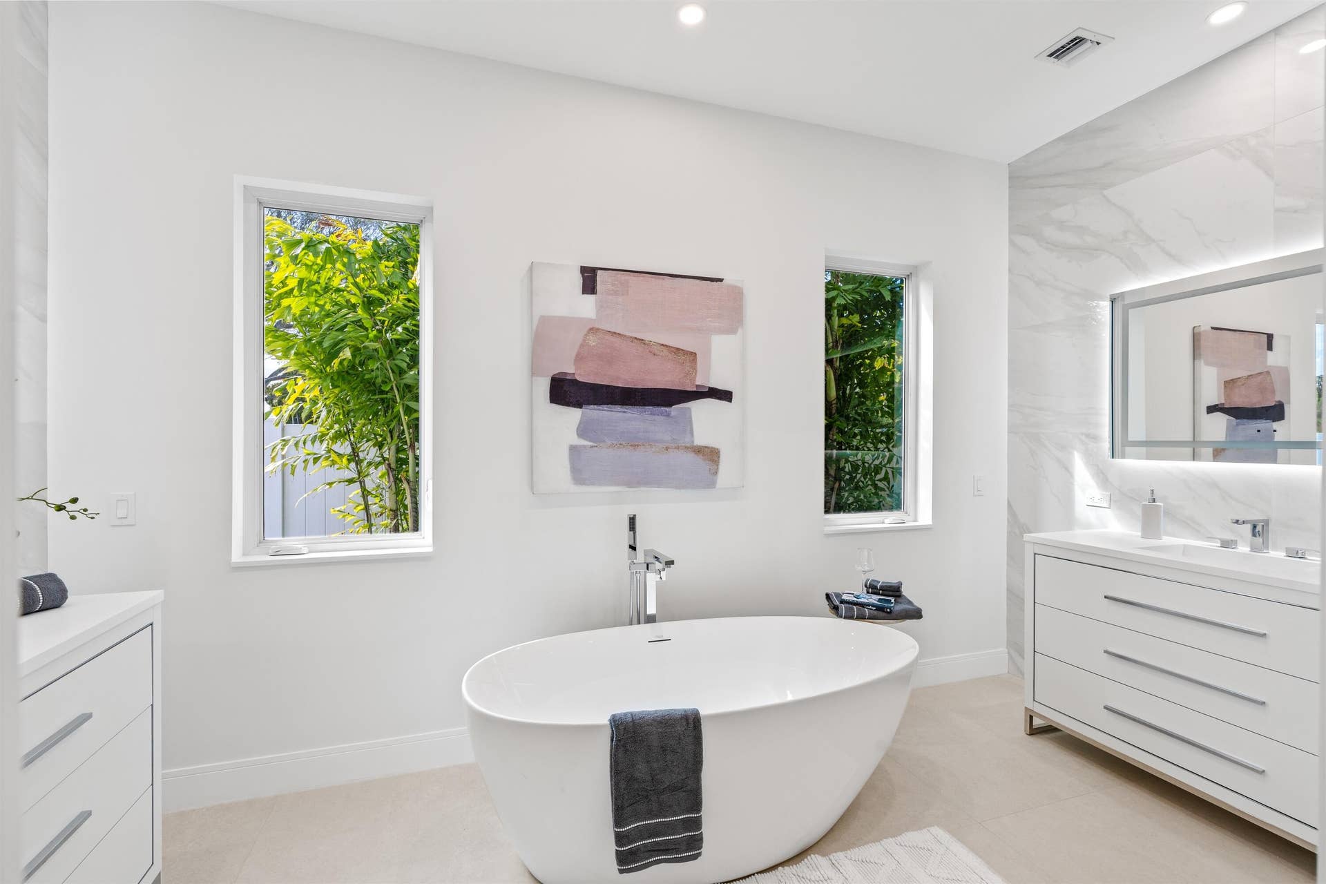 417 Lake Drive, Delray Beach, FL 33444 PRIMARY_BATHROOM_2_DT