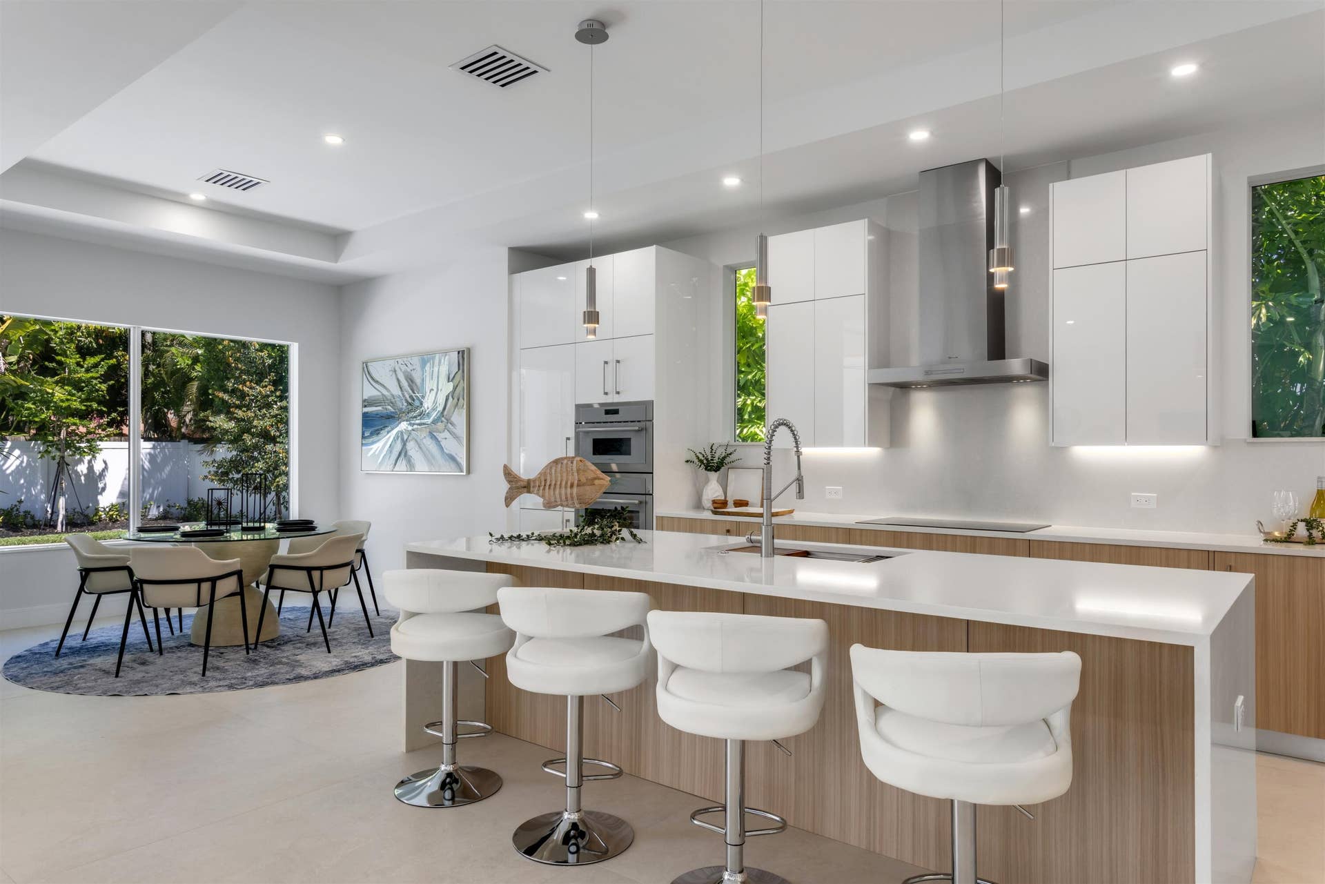 417 Lake Drive, Delray Beach, FL 33444 KITCHEN_ANGLE_EB