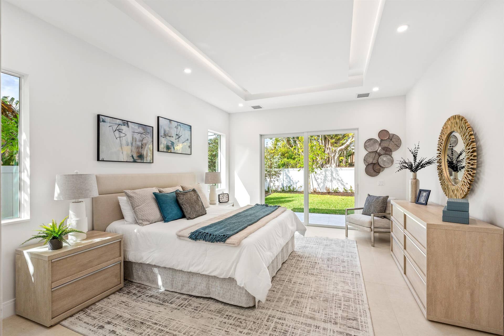 417 Lake Drive, Delray Beach, FL 33444 PRIMARY_BEDROOM_ANGLE_DT