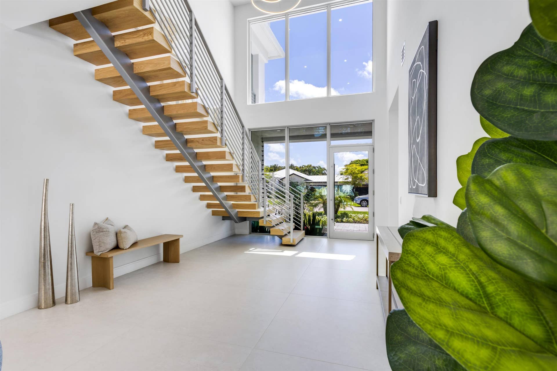 417 Lake Drive, Delray Beach, FL 33444 FOYER_LOOKING_OUT_EB
