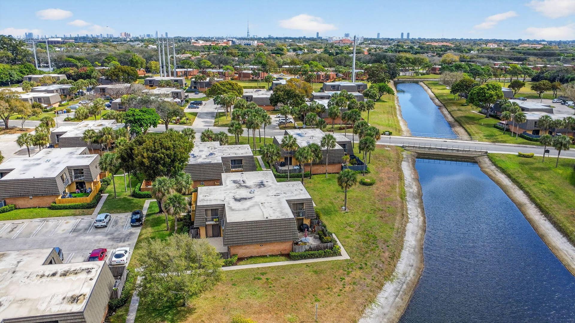 4210 42nd Way, West Palm Beach, FL 33407 4210