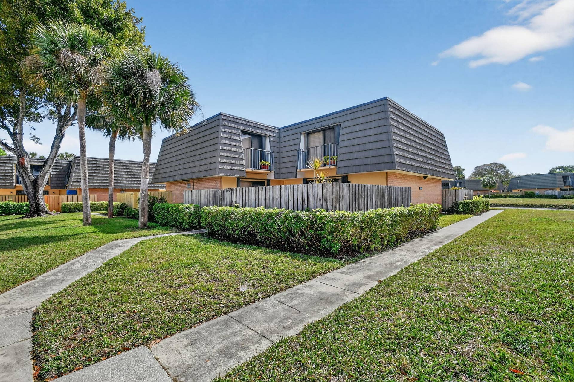 4210 42nd Way, West Palm Beach, FL 33407 4210