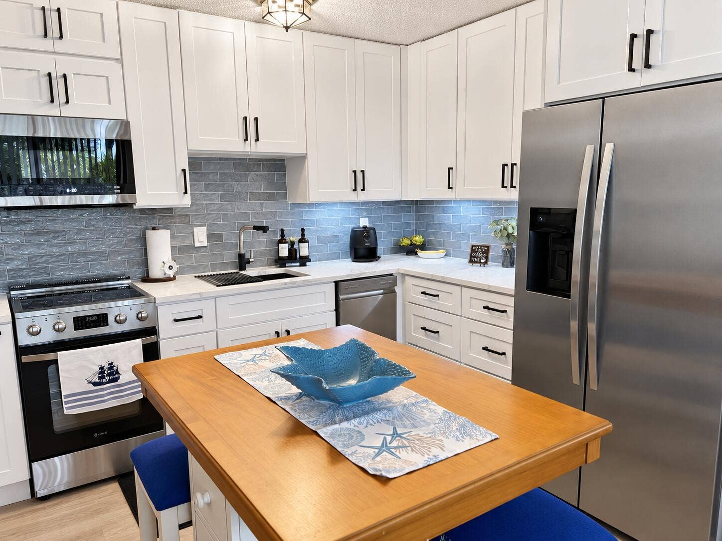 145 Ocean Avenue, #303, Palm Beach Shores, Palm Beach Shores, FL 33404 Kitchen