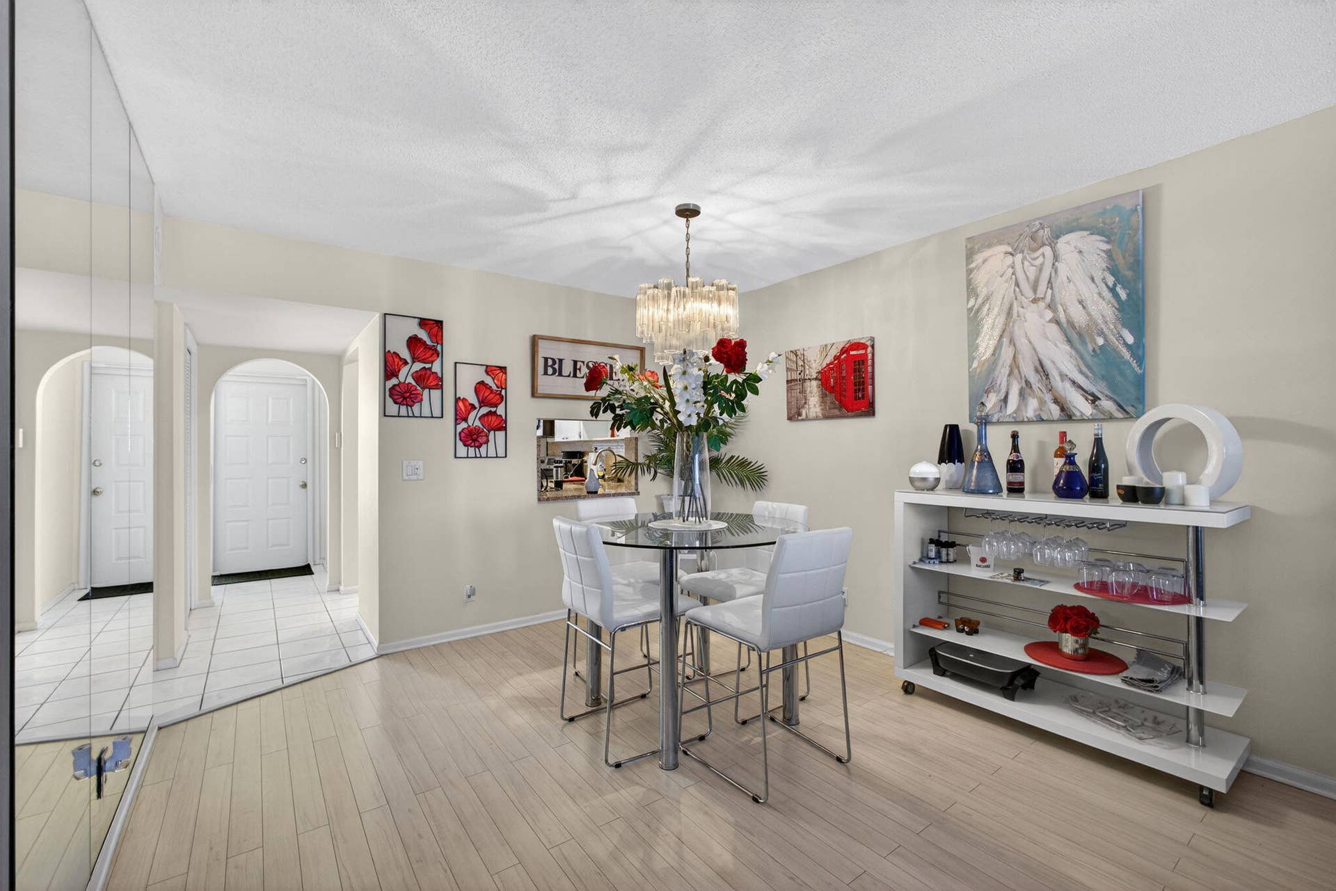 21 Yacht Club Drive, #505, North Palm Beach, FL 33408 Dinning Area