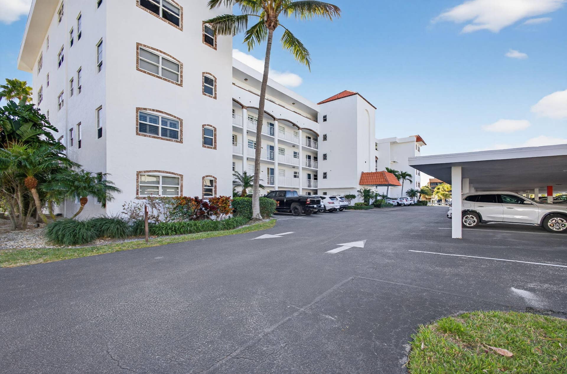 21 Yacht Club Drive, #505, North Palm Beach, FL 33408 Building C