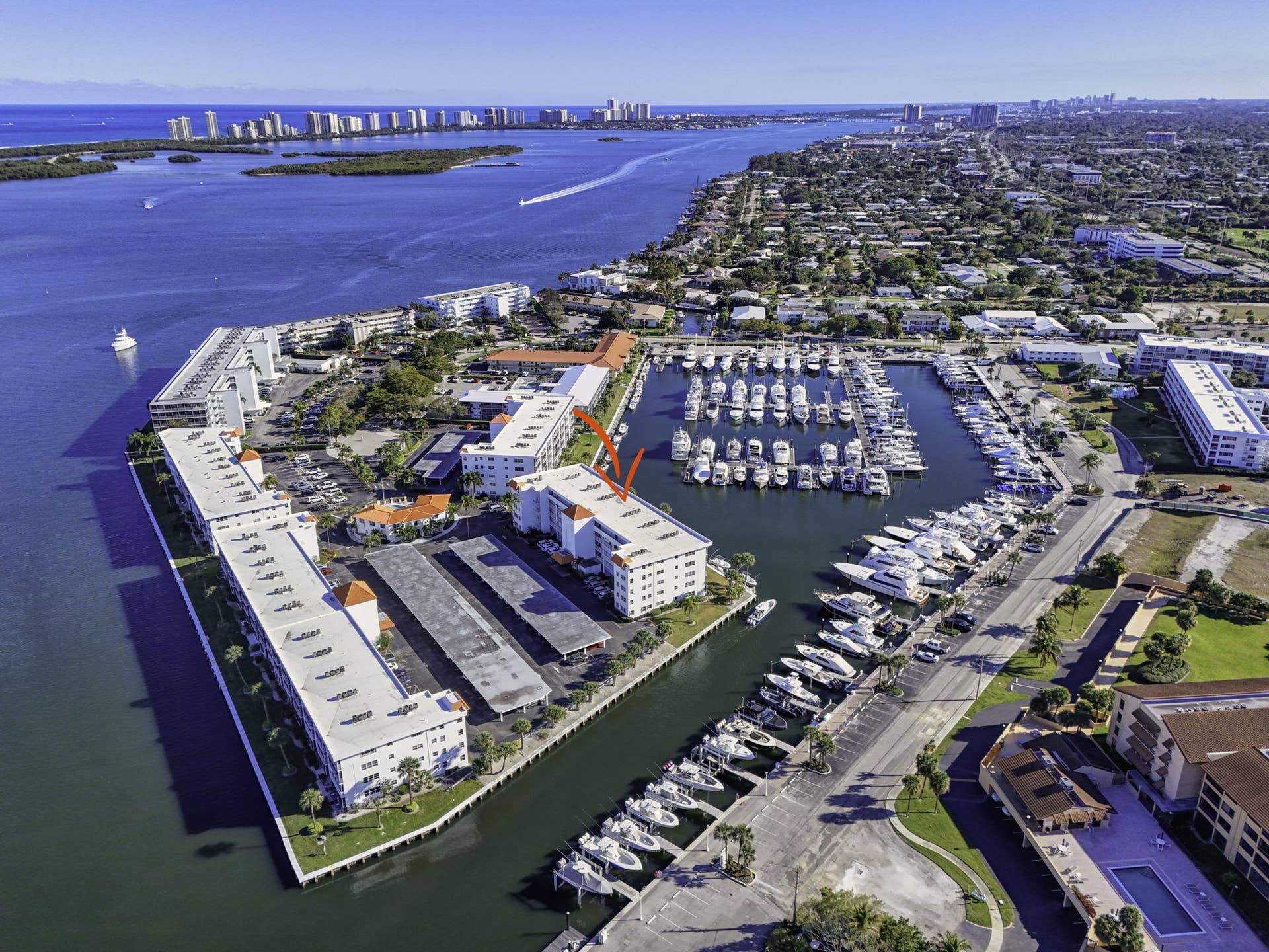 21 Yacht Club Drive, #505, North Palm Beach, FL 33408 Aerials