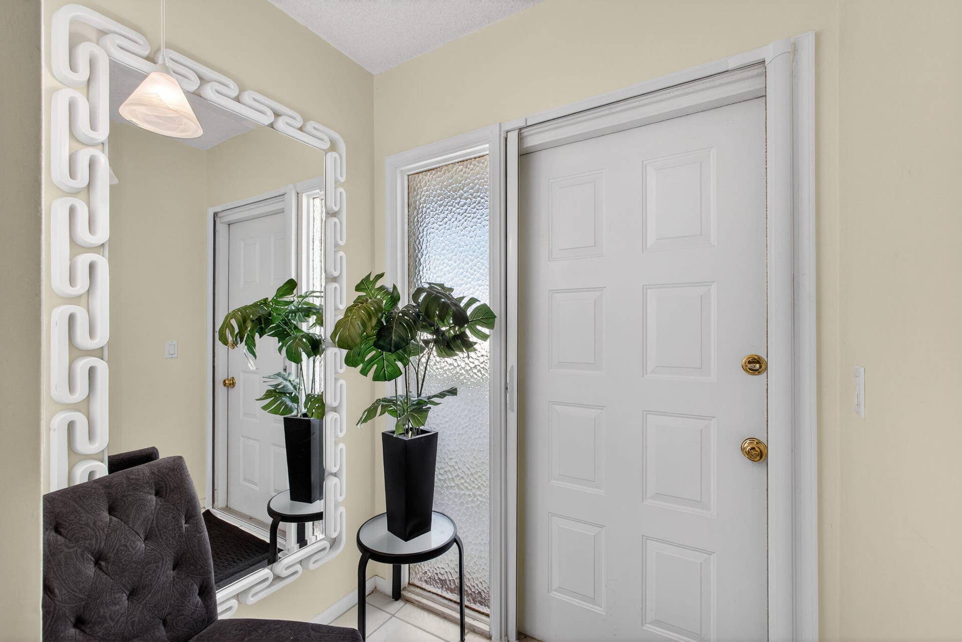 21 Yacht Club Drive, #505, North Palm Beach, FL 33408 Front Door