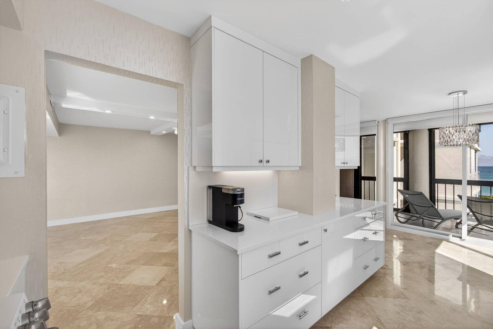 Kitchen/Living