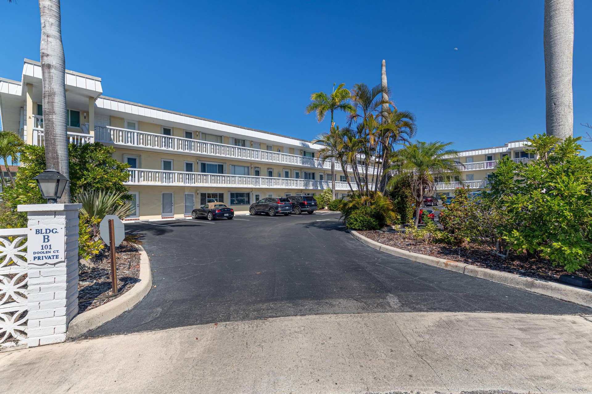 101 Doolen Court, #207, North Palm Beach, FL 33408 101 Doolen Court, #207, North Palm Beach, FL 33408