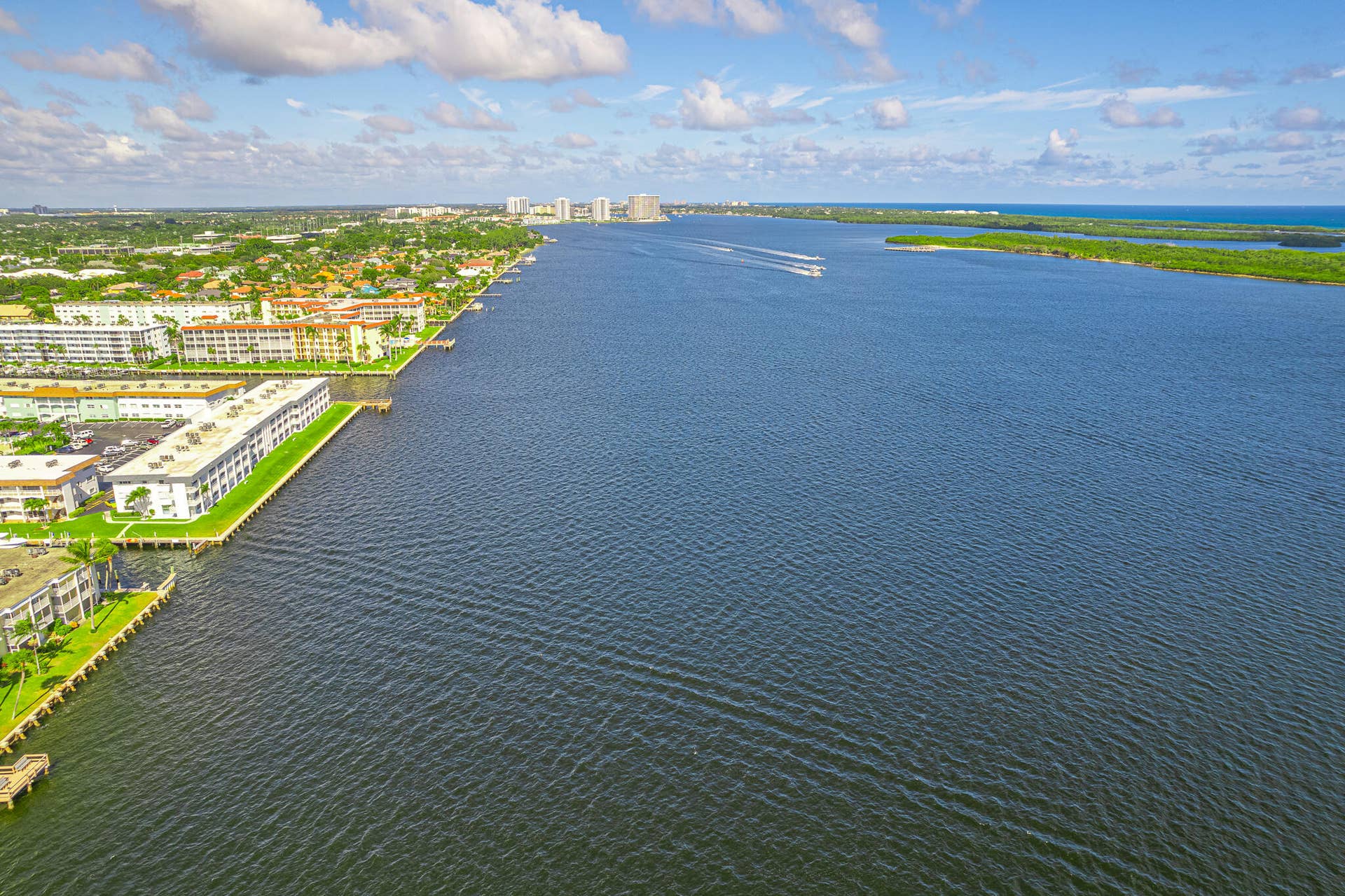 101 Doolen Court, #207, North Palm Beach, FL 33408 101 Doolen Court, #207, North Palm Beach, FL 33408
