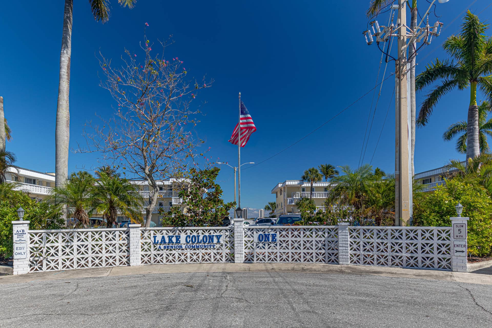 101 Doolen Court, #207, North Palm Beach, FL 33408 101 Doolen Court, #207, North Palm Beach, FL 33408