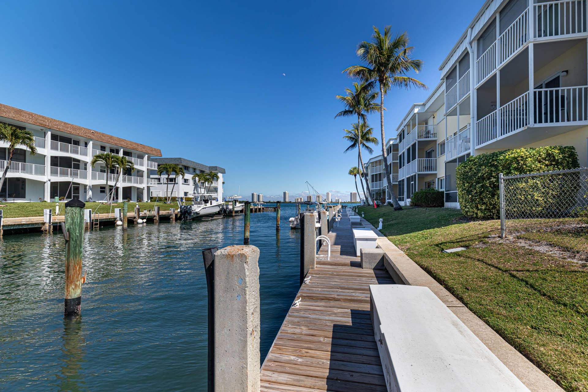 101 Doolen Court, #207, North Palm Beach, FL 33408 101 Doolen Court, #207, North Palm Beach, FL 33408