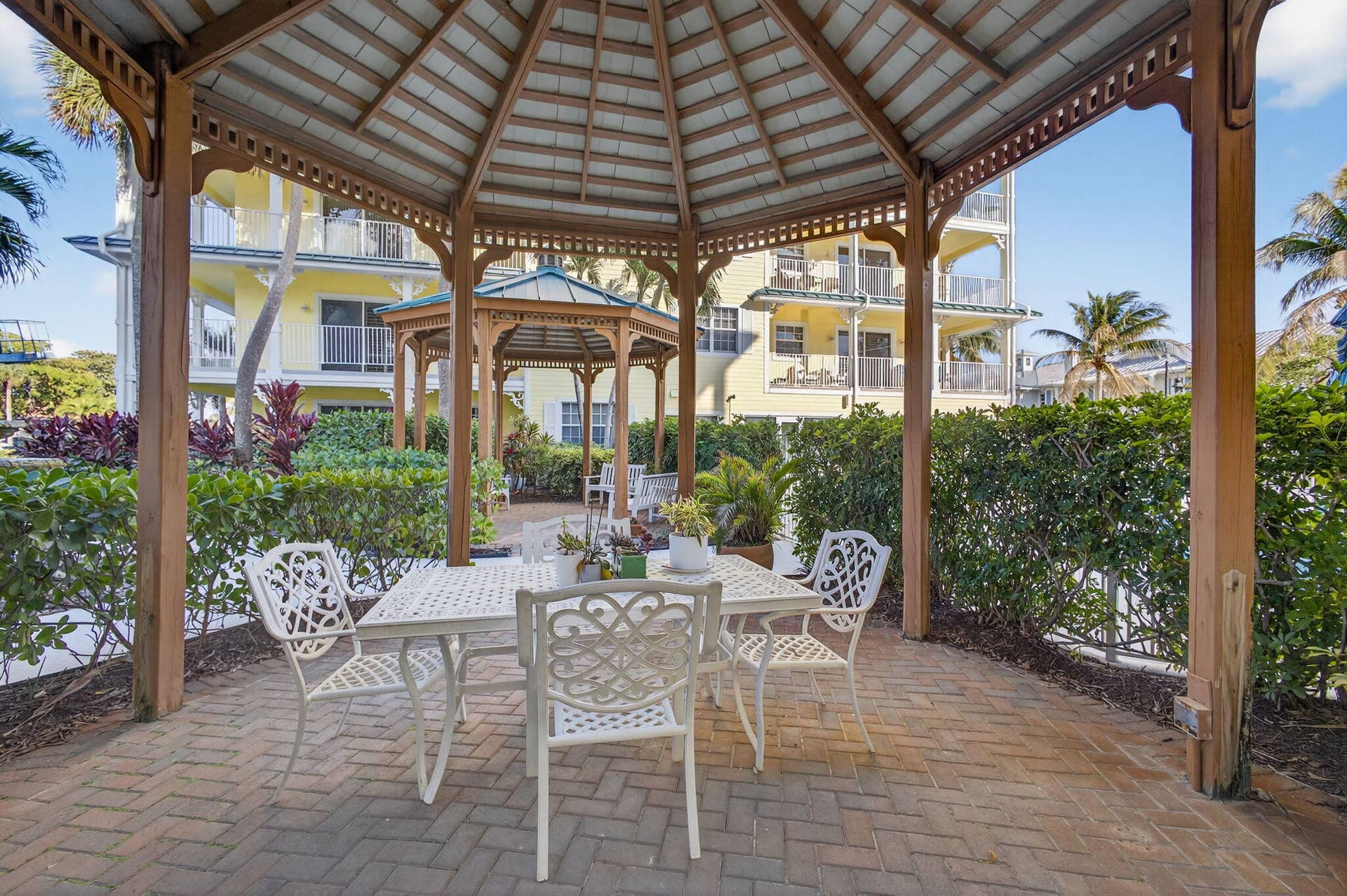 800 Juno Ocean Walk, #304, Juno Beach, FL 33408 53-web-or-mls-5D1A0628