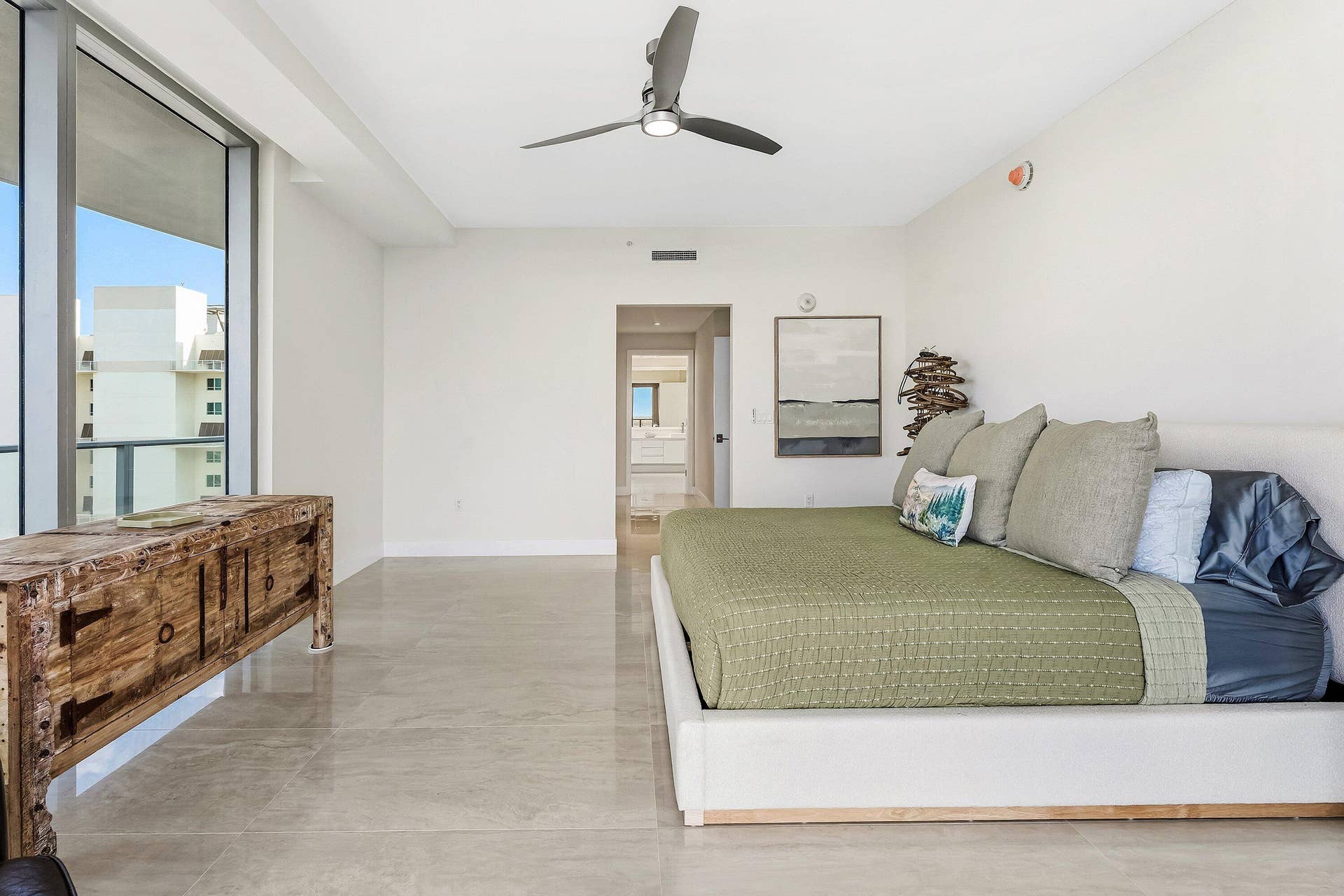 3100 N Ocean Drive, #1702p, Singer Island, FL 33404