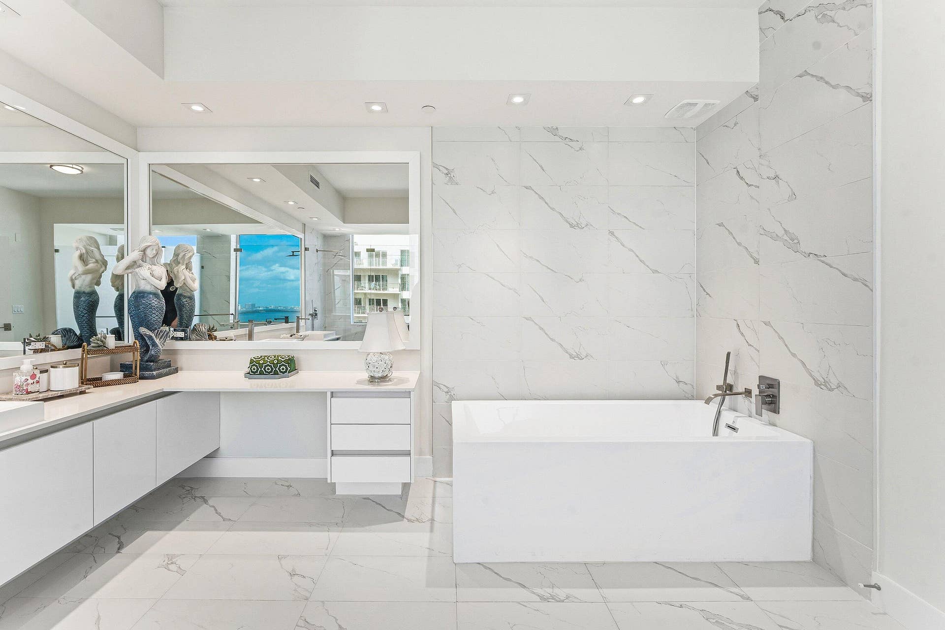 3100 N Ocean Drive, #1702p, Singer Island, FL 33404