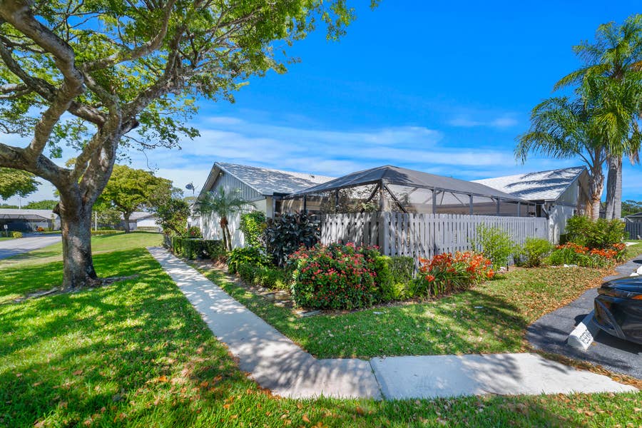 Property photo for 1139 Summit Trail Circle, #A, West Palm Beach, FL