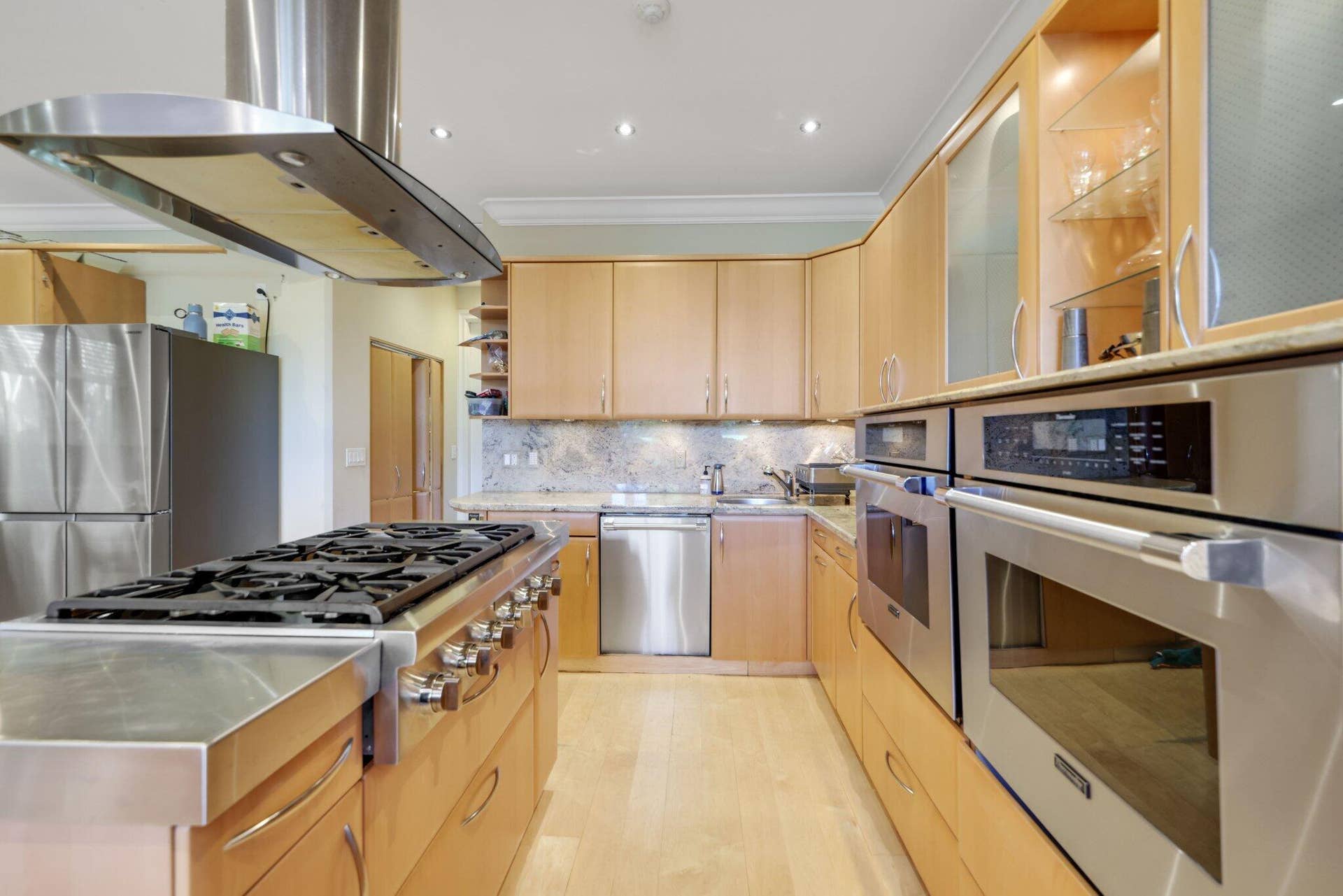 7355 Mandarin Drive, Boca Raton, FL 33433 Gas Cooktop