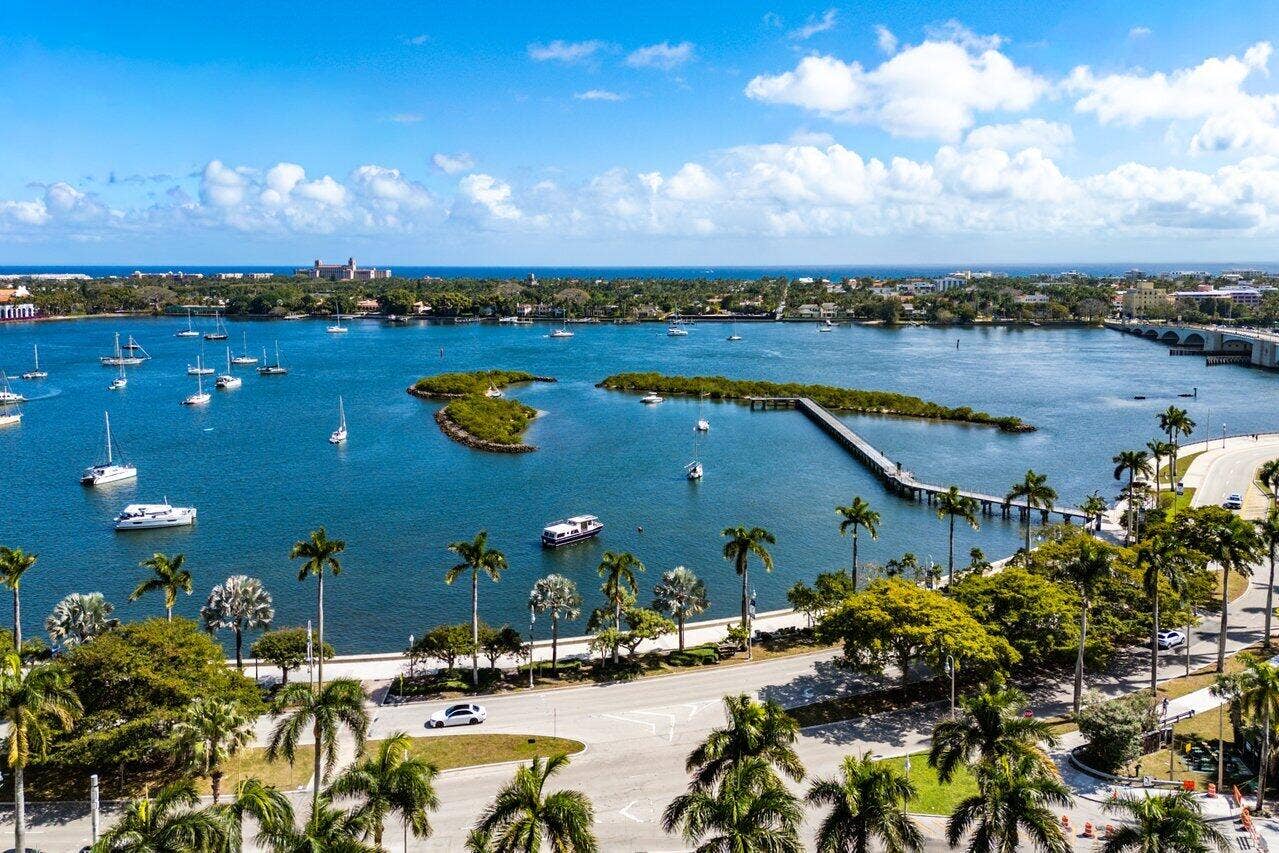 529 S Flagler Drive, #8g, West Palm Beach, FL 33401 Breathtaking Views