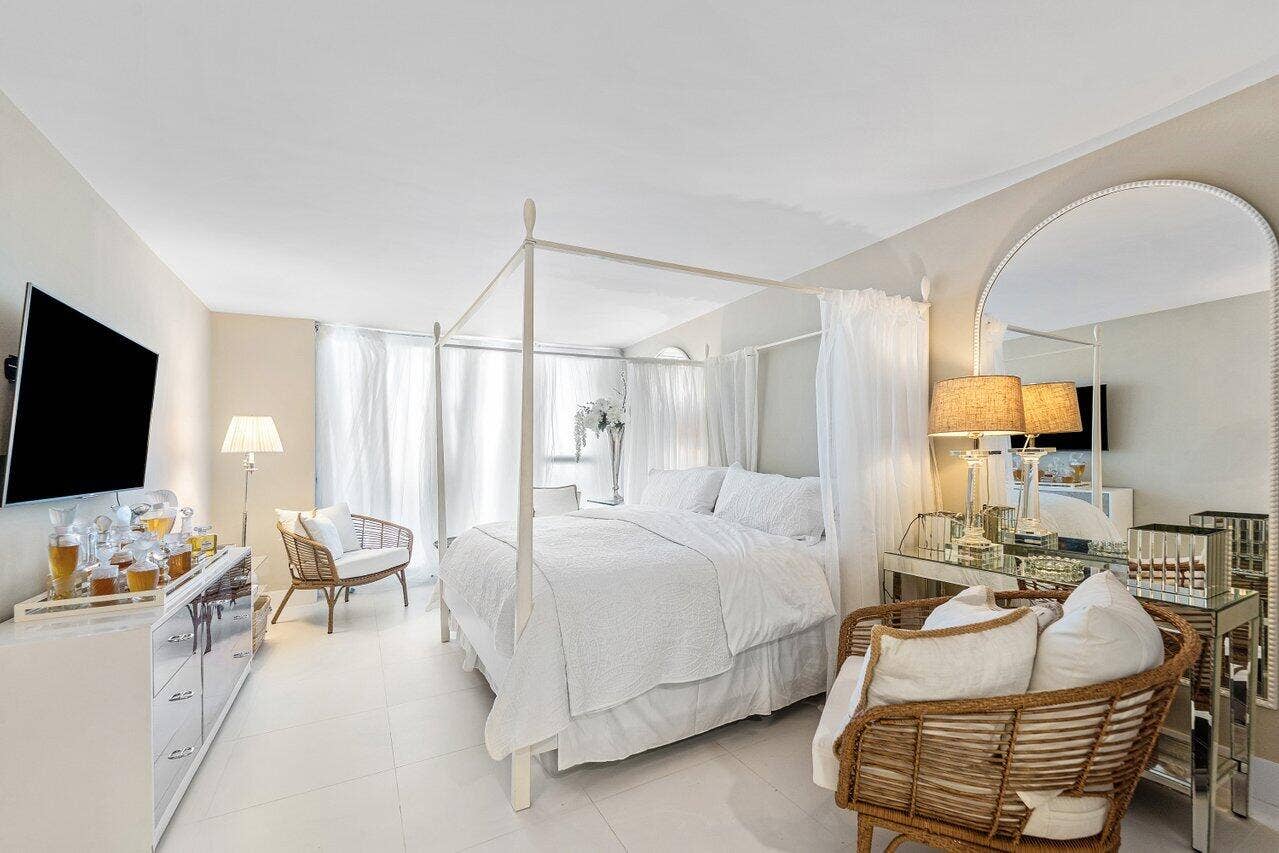 529 S Flagler Drive, #8g, West Palm Beach, FL 33401 Primary Bedroom