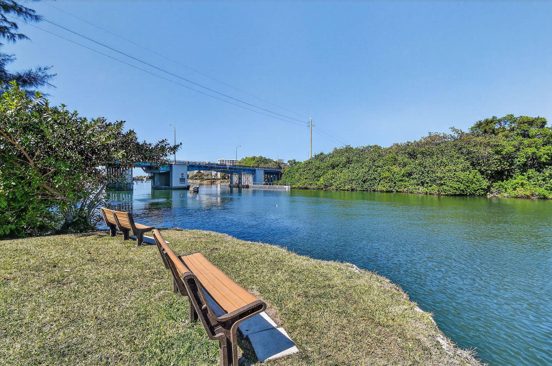 Gathering Area called "The Point" to watch the Intracoastal Activity