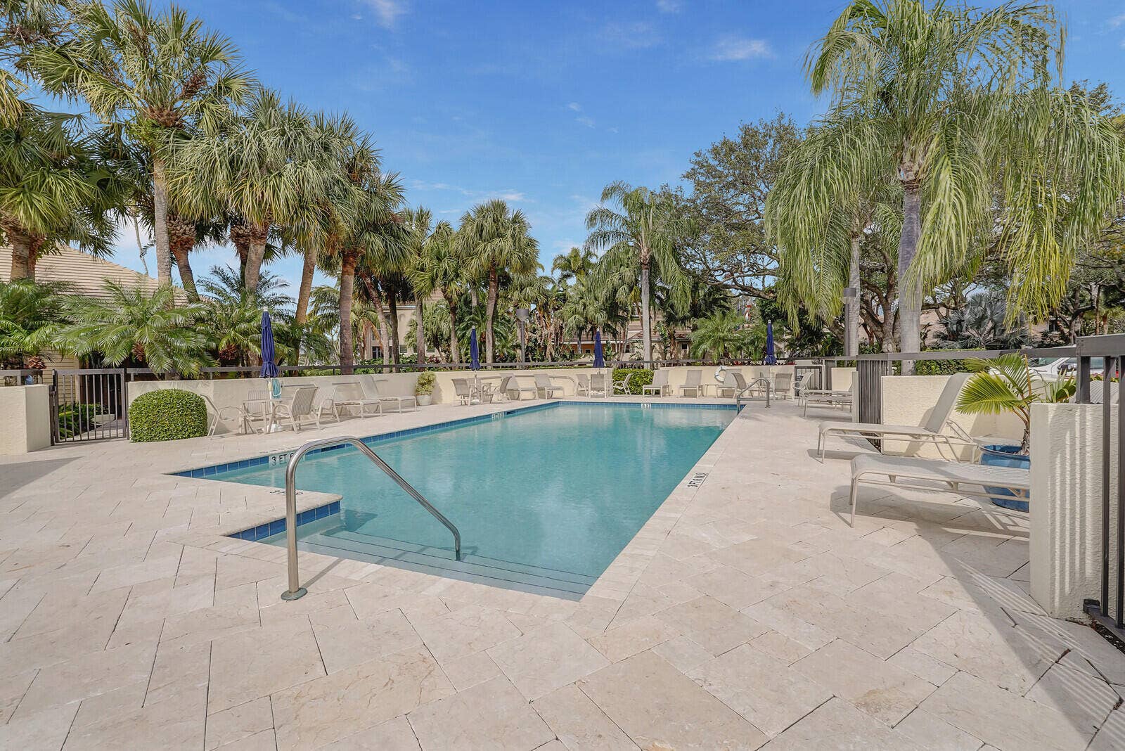 215 Oak Harbour Drive, Juno Beach, FL 33408 Pool