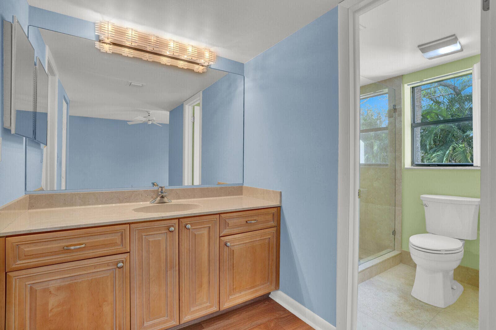 215 Oak Harbour Drive, Juno Beach, FL 33408 Primary Bath