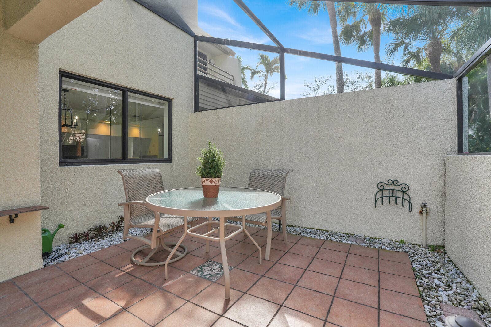 215 Oak Harbour Drive, Juno Beach, FL 33408 Enclosed Patio