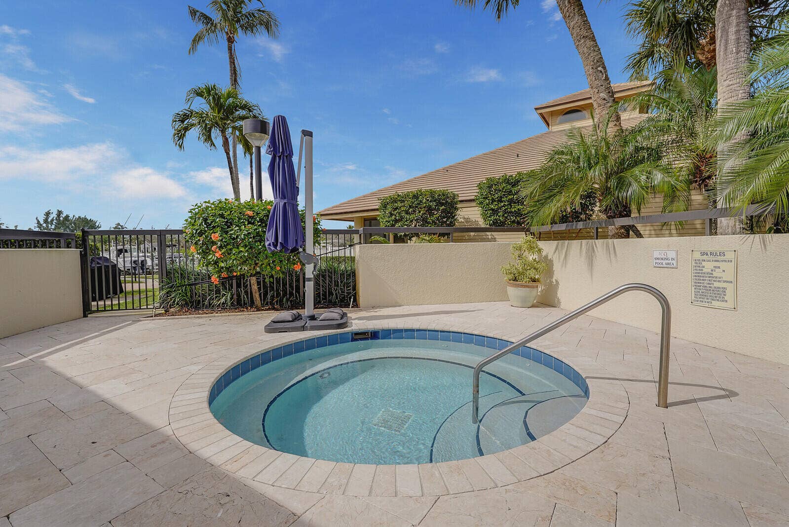 215 Oak Harbour Drive, Juno Beach, FL 33408 Hot Tub