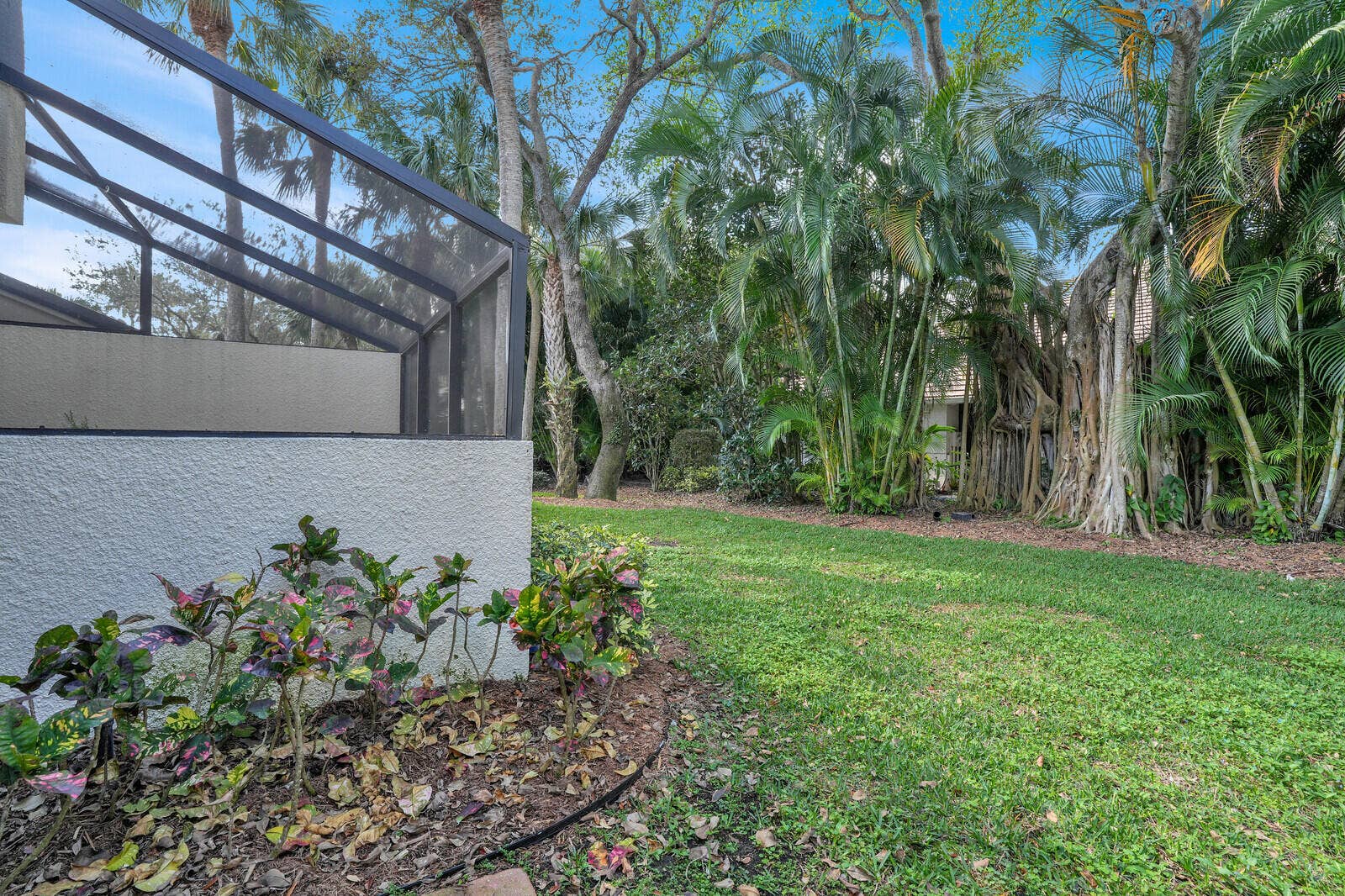 215 Oak Harbour Drive, Juno Beach, FL 33408 Outdoor Space