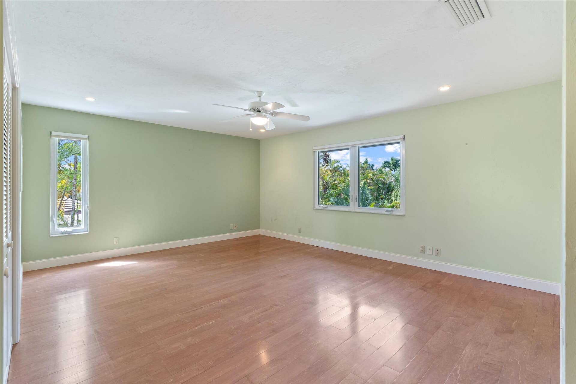 710 Marble Way, Boca Raton, FL 33432 Bedroom with Jack and Jill Bedroom