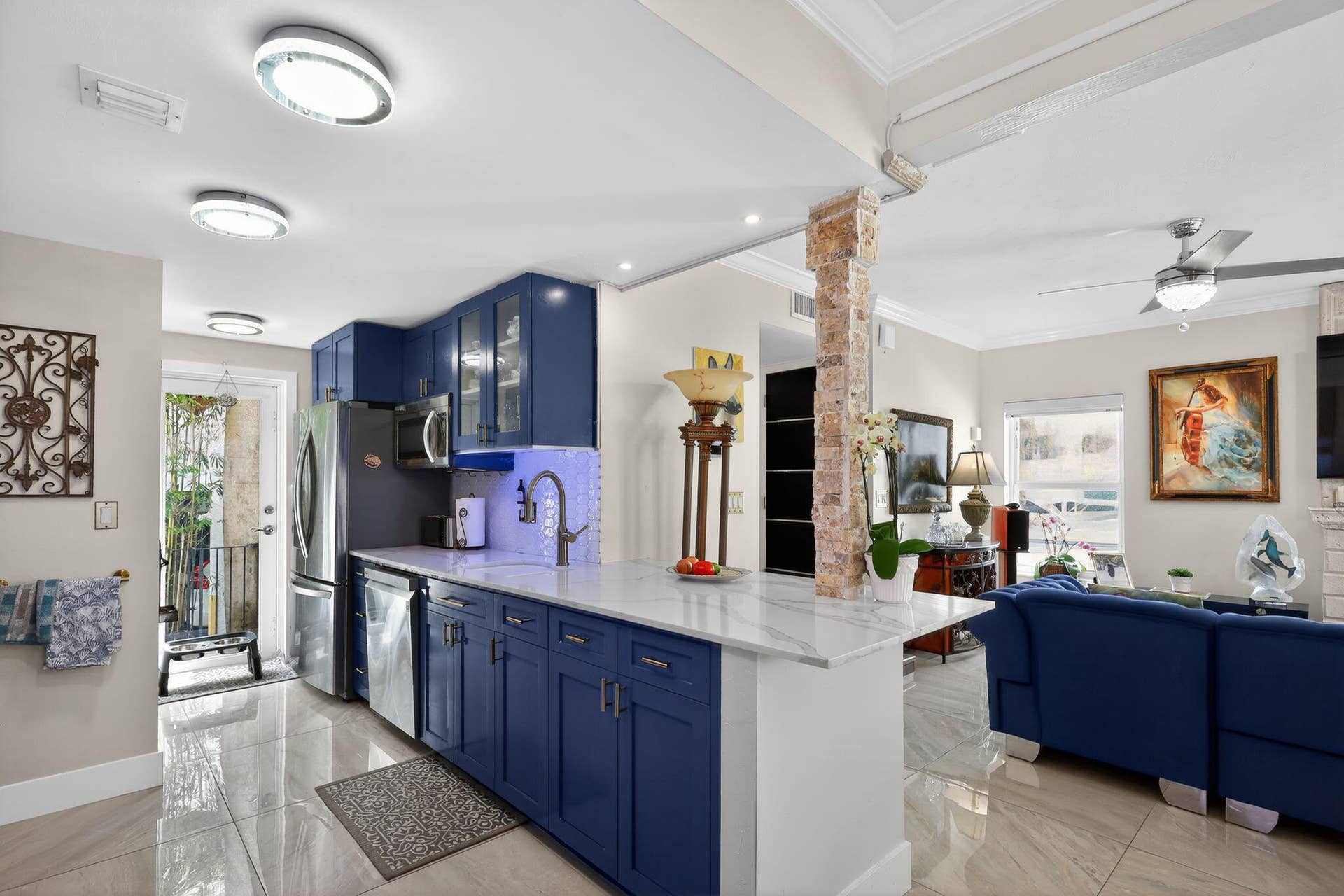 1524 SE 12th Street, #6, Fort Lauderdale, FL 33316
