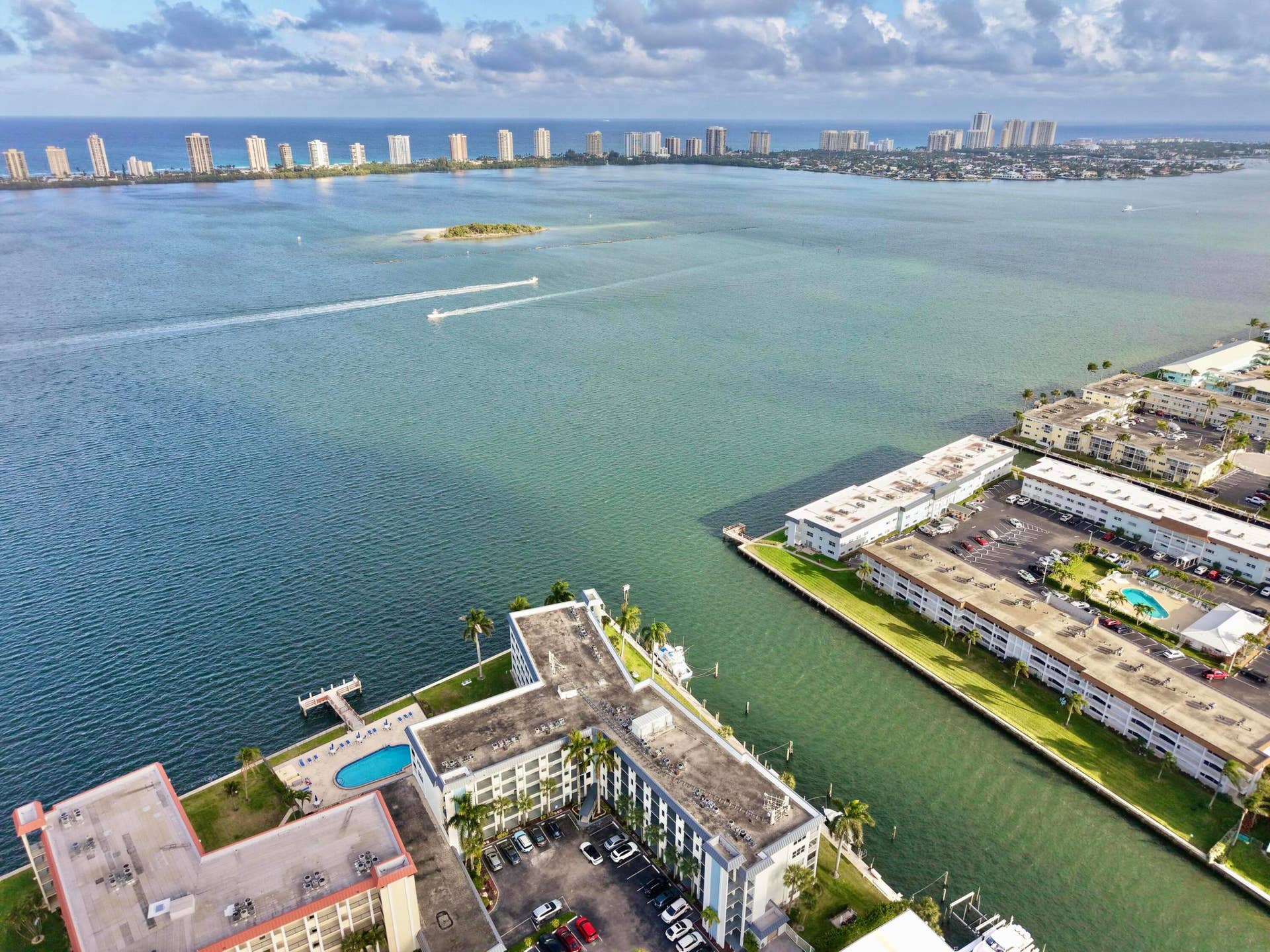100 Paradise Harbour Boulevard, #304, North Palm Beach, FL 33408 dji_fly_20260303_164618_0846_17725745011