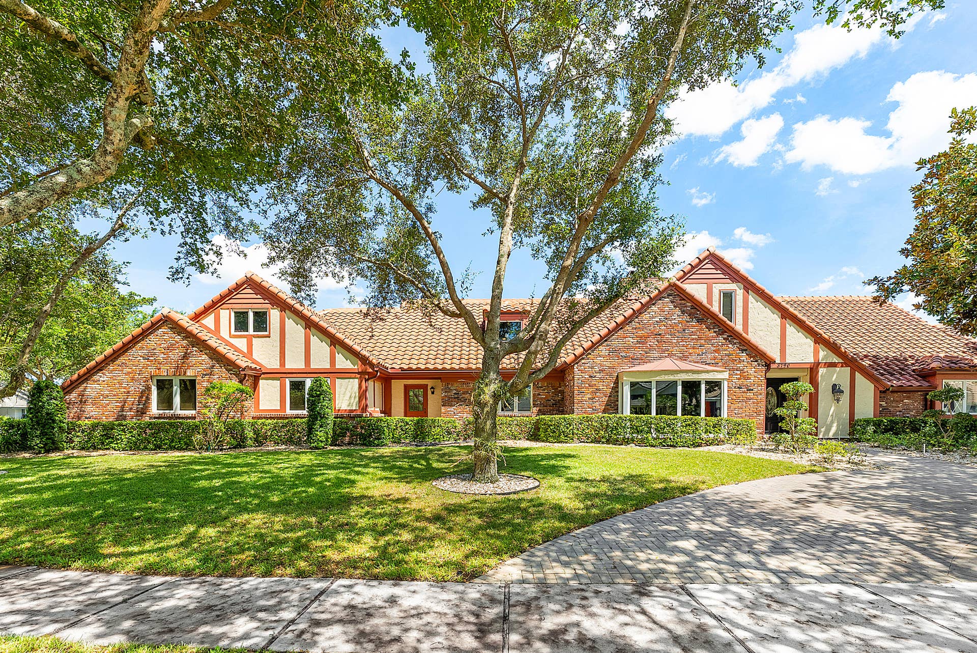 001-3790KingsWay-BocaRaton-FL-33434-FULL