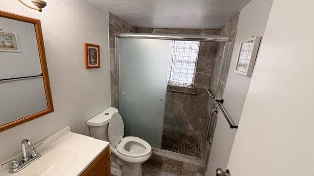 5 Abbey Lane, #104, Delray Beach, FL 33446 BATH