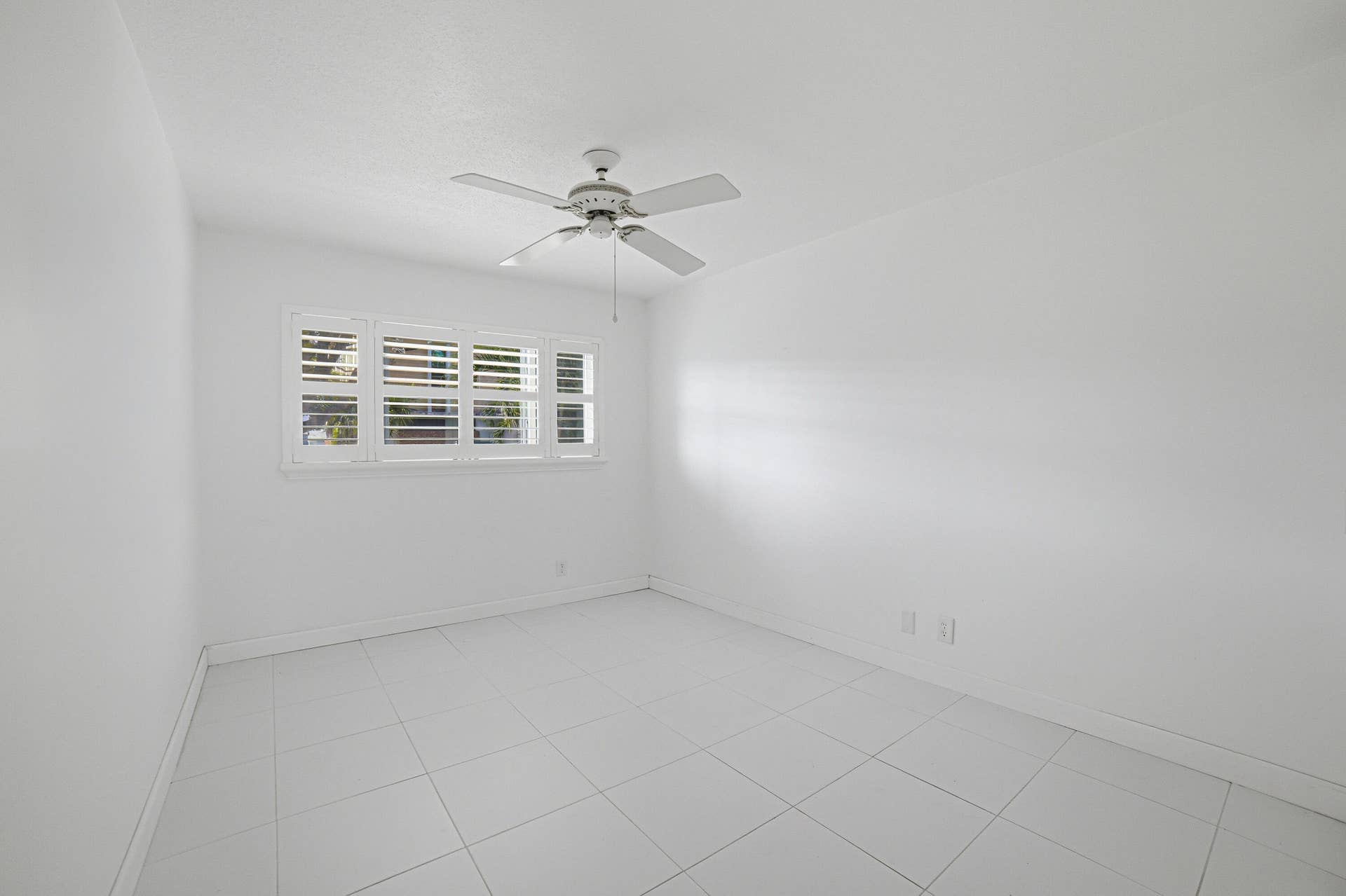 130 Doolen Court, #108, North Palm Beach, FL 33408 2nd Bedroom
