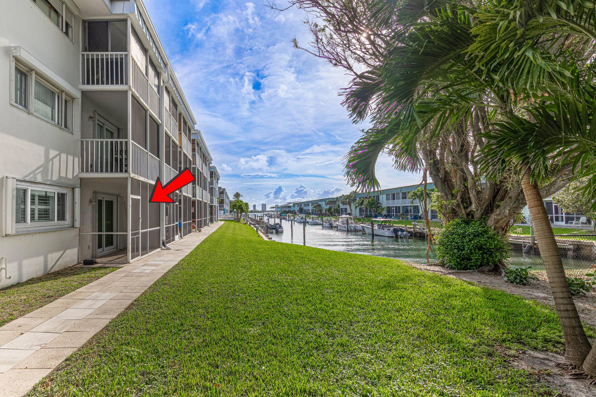 130 Doolen Court, #108, North Palm Beach, FL 33408 Back Building & Location of Unit