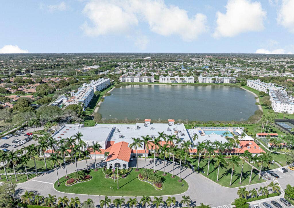 6235 Kings Gate Circle, Delray Beach, FL 33484 6235 Kings Gate Circle, Delray Beach, FL 33484