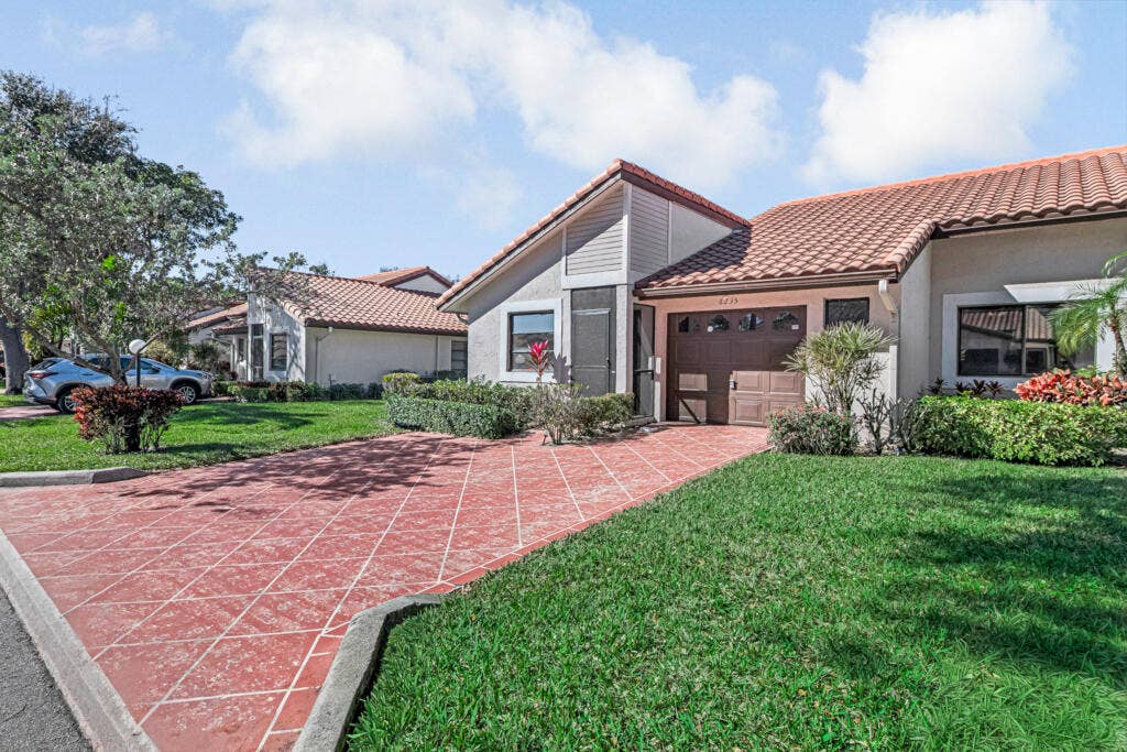 6235 Kings Gate Circle, Delray Beach, FL 33484 6235 Kings Gate Circle, Delray Beach, FL 33484