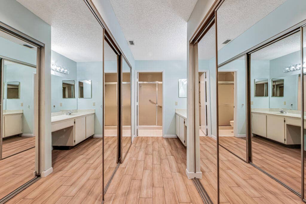 6235 Kings Gate Circle, Delray Beach, FL 33484 6235 Kings Gate Circle, Delray Beach, FL 33484