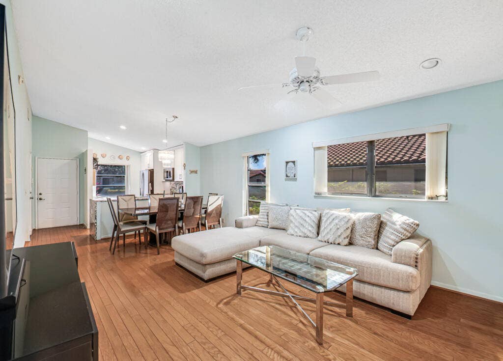6235 Kings Gate Circle, Delray Beach, FL 33484 6235 Kings Gate Circle, Delray Beach, FL 33484