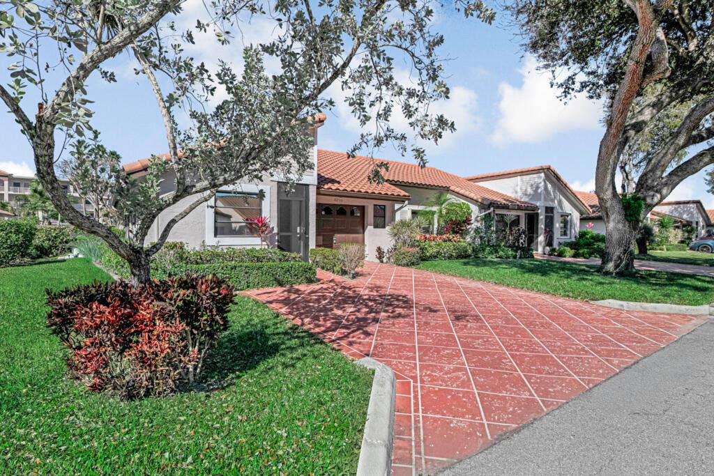 6235 Kings Gate Circle, Delray Beach, FL 33484 6235 Kings Gate Circle, Delray Beach, FL 33484