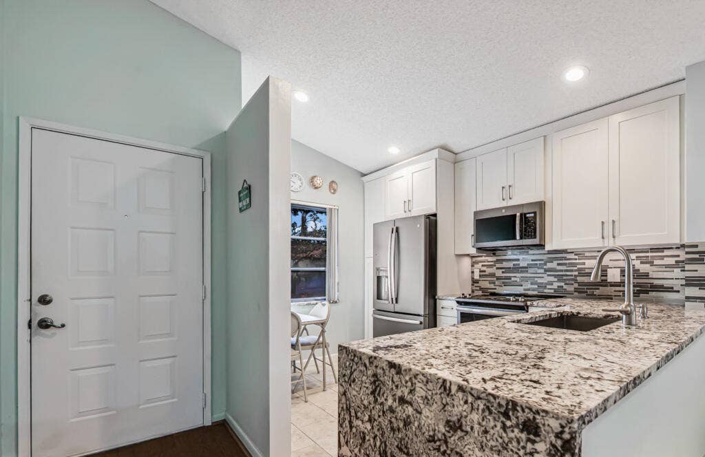 6235 Kings Gate Circle, Delray Beach, FL 33484 6235 Kings Gate Circle, Delray Beach, FL 33484