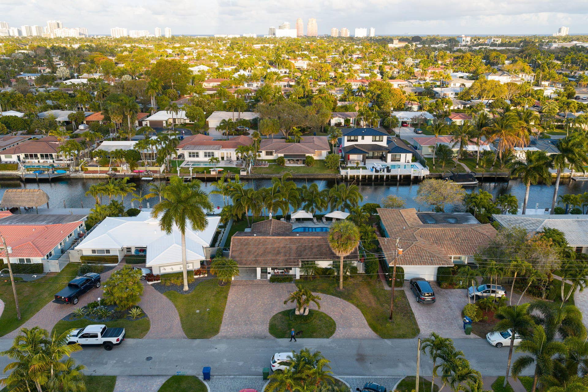 2200 NE 15th Terrace NE, Wilton Manors, FL 33305 2200 NE 15th Terrace NE, Wilton Manors, FL 33305
