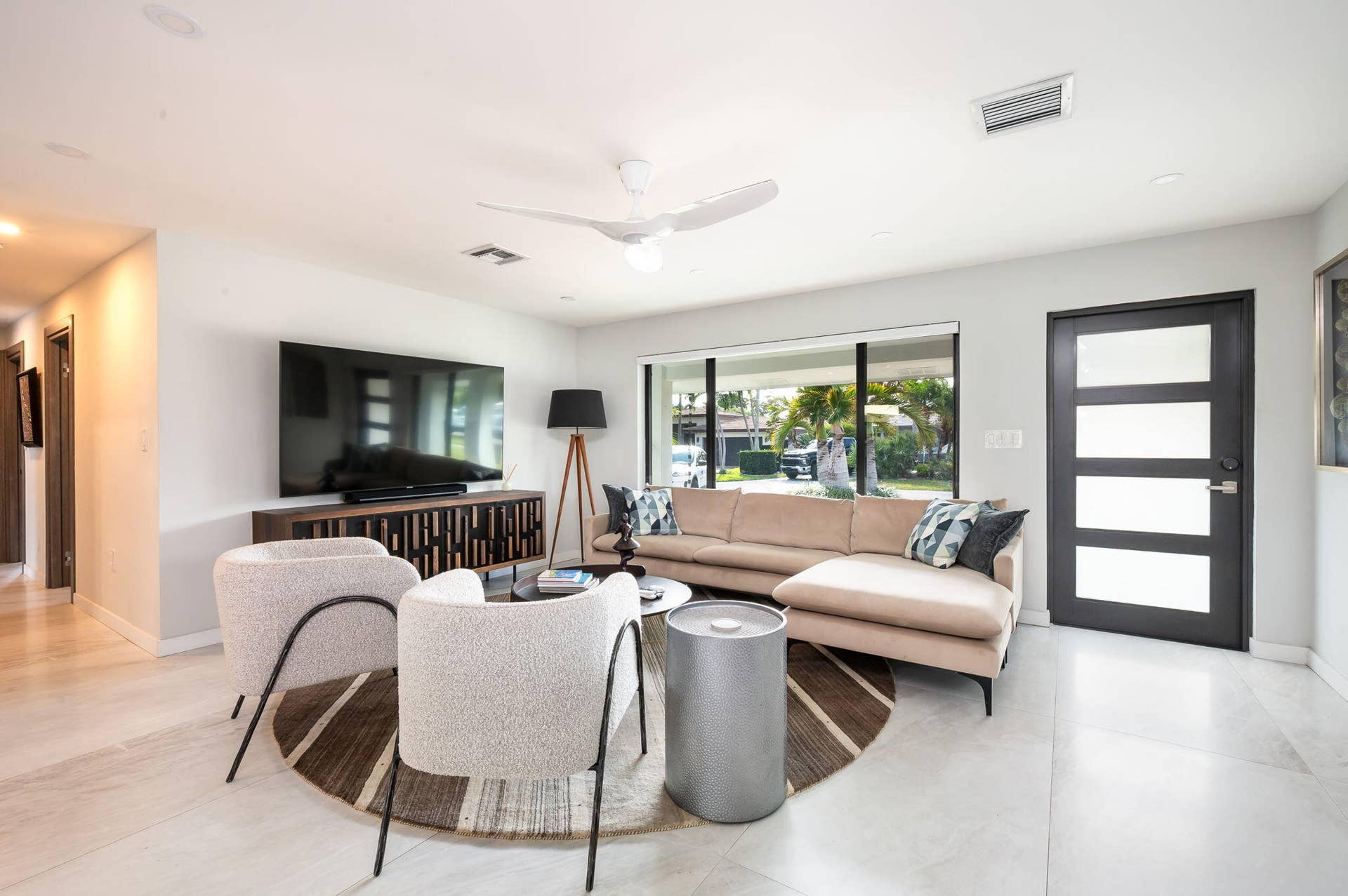 2200 NE 15th Terrace NE, Wilton Manors, FL 33305 2200 NE 15th Terrace NE, Wilton Manors, FL 33305