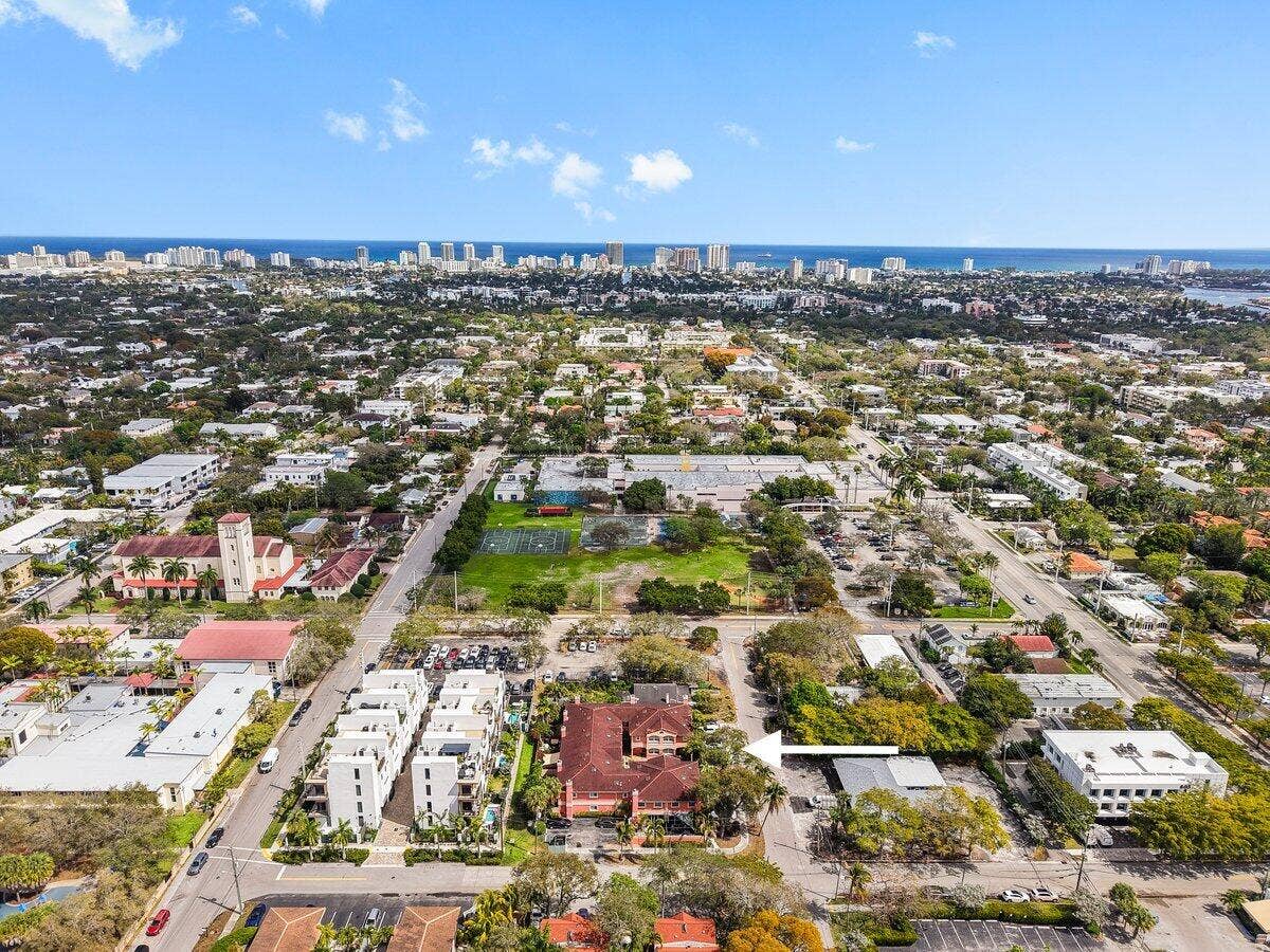 801 NE 1st Street, #8, Fort Lauderdale, Fort Lauderdale, FL 33301