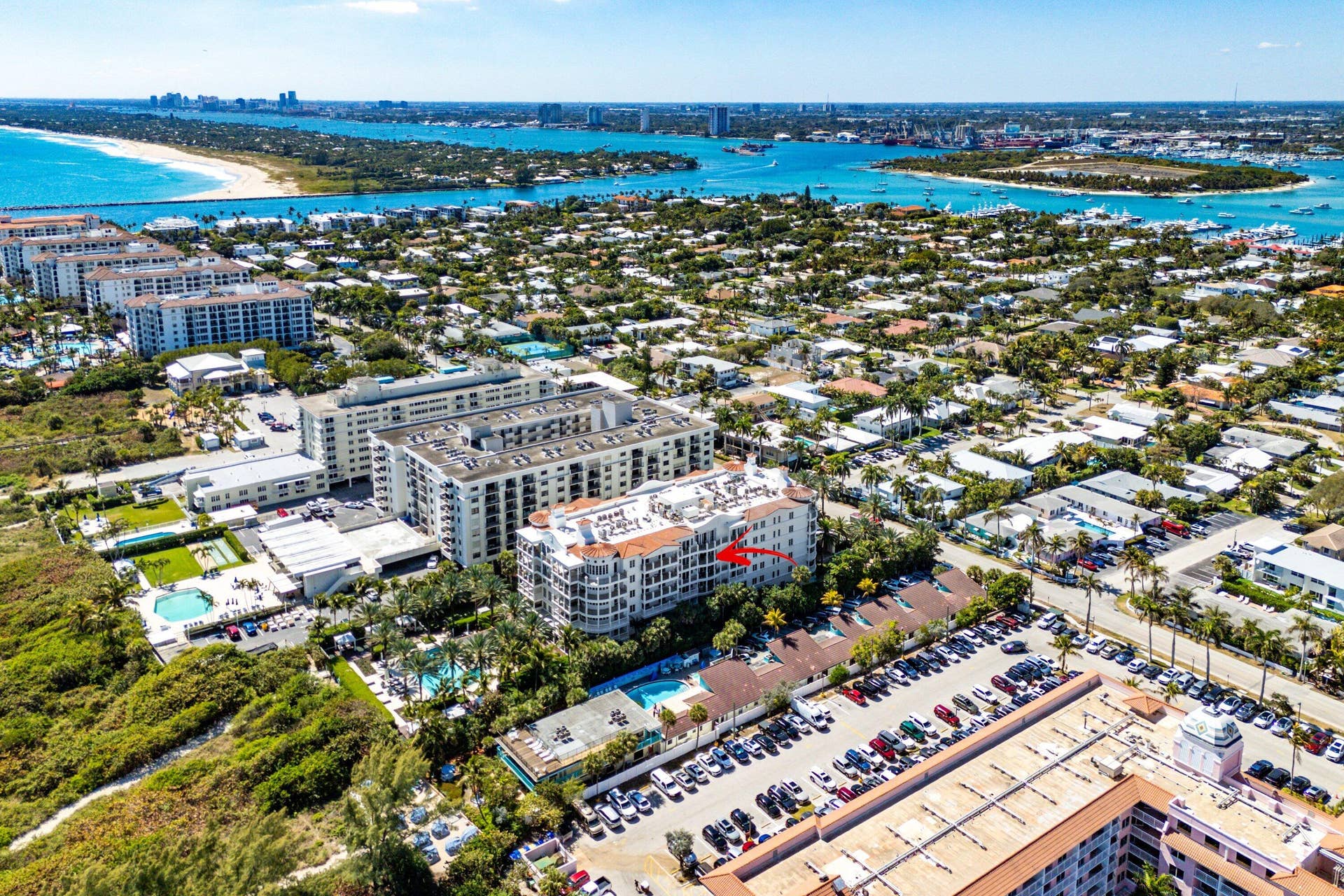 048-155SouthOceanAvenue-303-PalmBeachSho