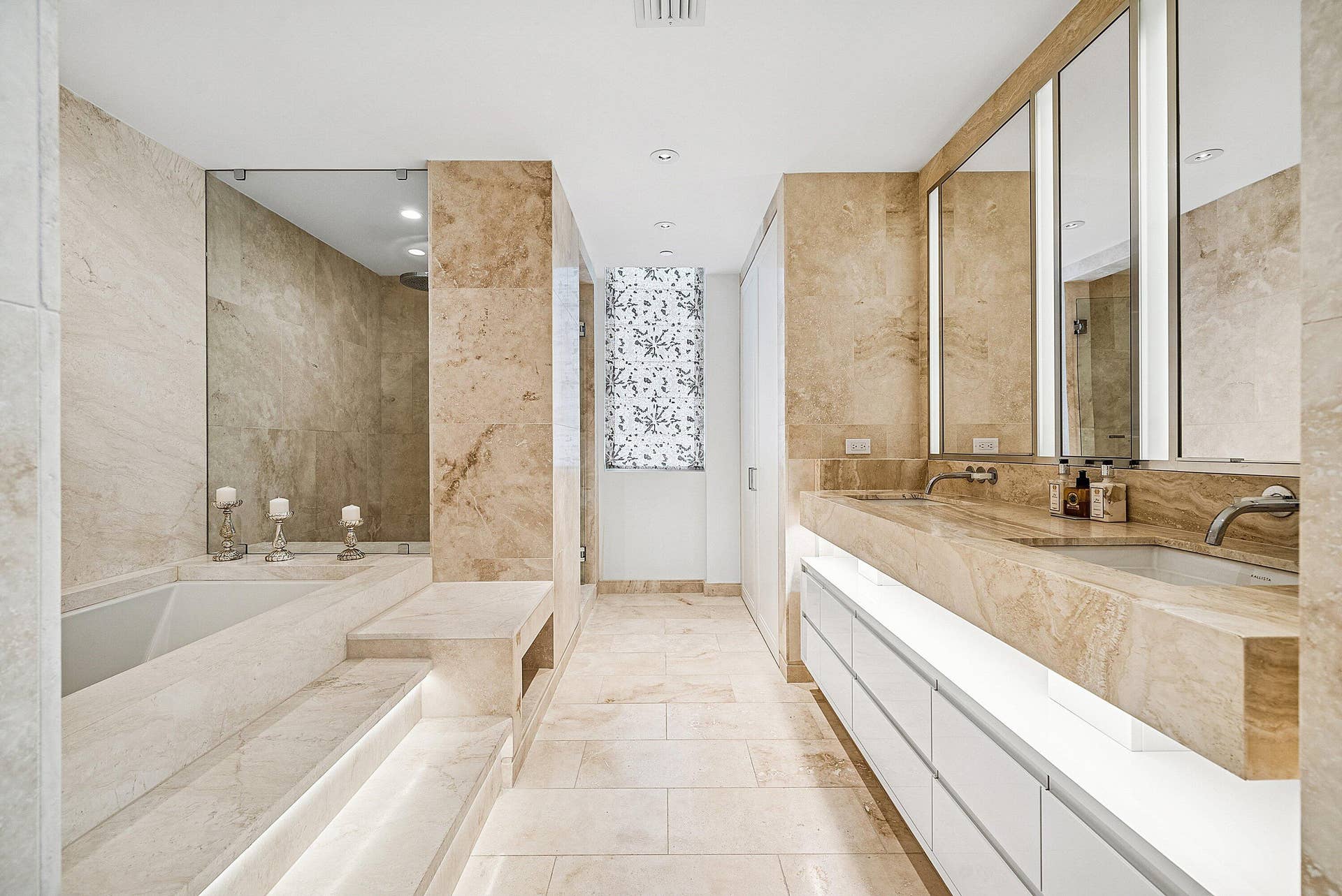 035-3550SouthOceanBoulevard-5E-SouthPalm