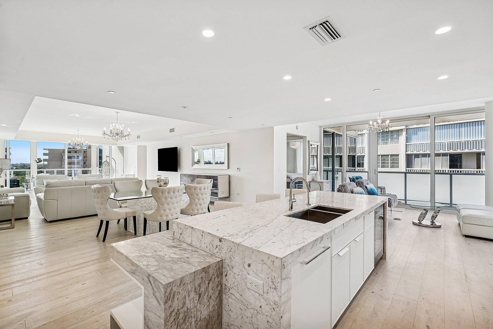 010-3550SouthOceanBoulevard-5E-SouthPalm